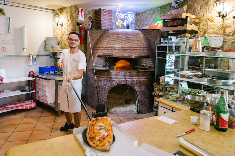 Pizza Cafona alla Cantina del Gallo