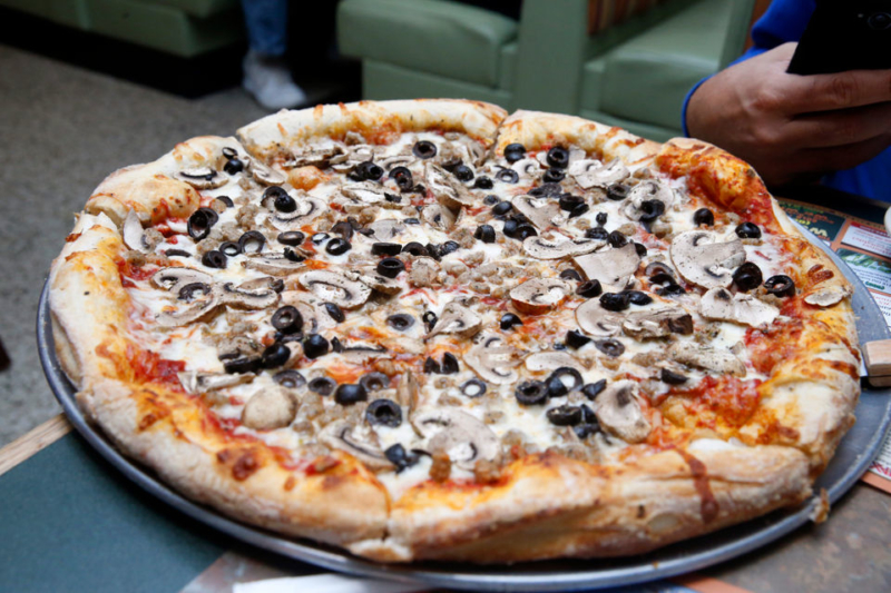 Pizza con funghi